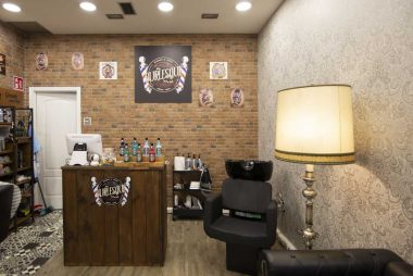 Burlesque Barber Shop - CC León Plaza